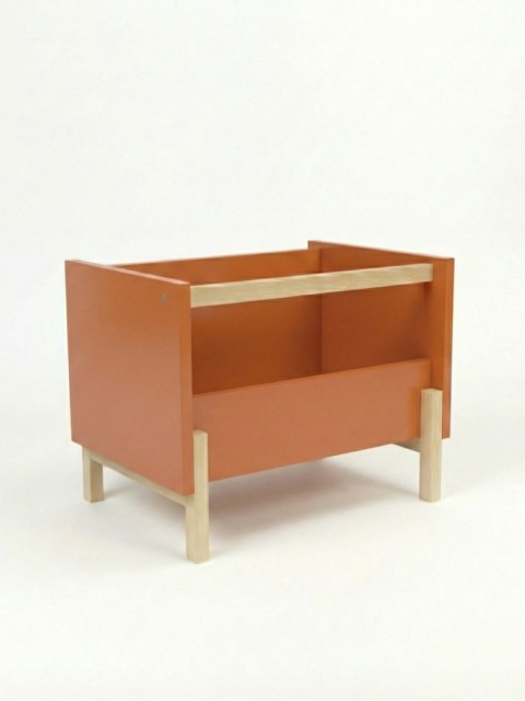 SIMPLBOX (6.0) - pomarańczowa, ceglana skrzynka z elementami z litego drewna do pionowego składowania