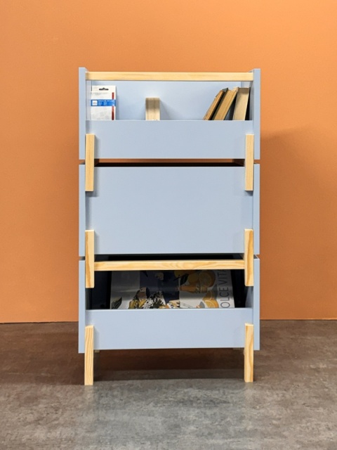 SIMPLBOX (6.0) - pomarańczowa, ceglana skrzynka z elementami z litego drewna do pionowego składowania