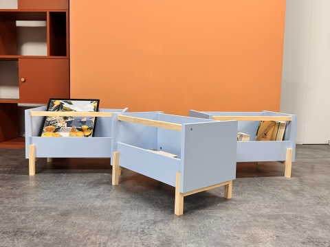 SIMPLBOX (6.0) - zielona skrzynka na drewnianych nóżkach do pionowego składowania