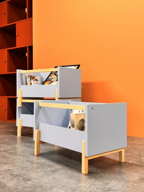 SIMPLBOX (6.0) - żółta skrzynka na drewnianych nóżkach do pionowego składowania