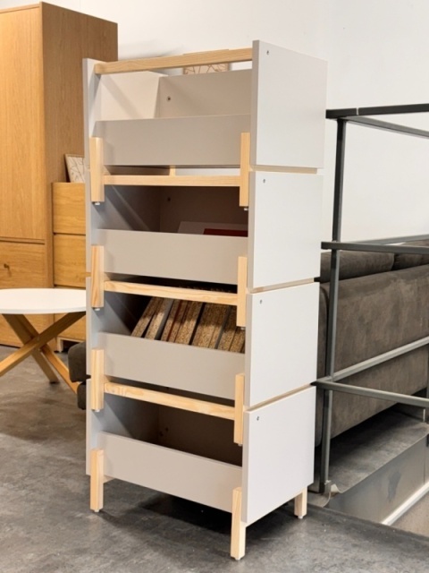 SIMPLBOX 6.0 - skrzynka do pionowego składowania / sztaplowania, kaszmir 44x32x37w