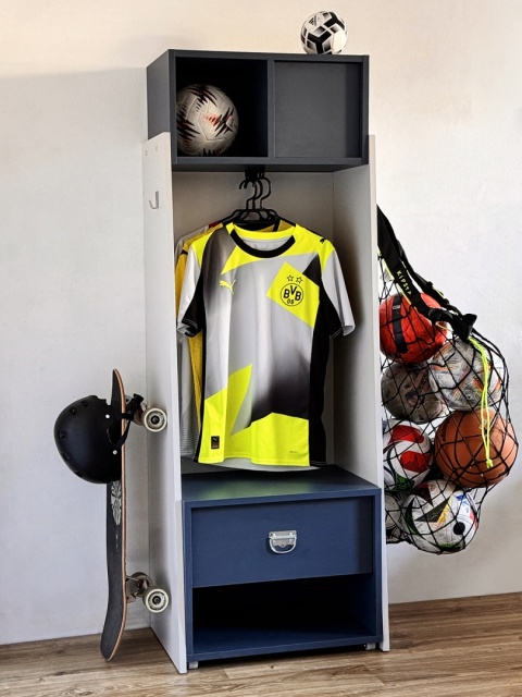 SZ-SPORT - szafka sportowa dla młodych sportowców i fanów!
