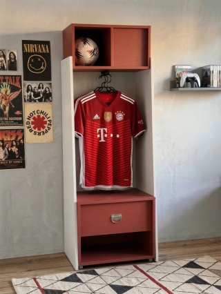 SZ-SPORT - Twoja domowa szafka sportowa w barwach POLSKI