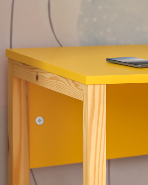 Wysyłka w 24h! B-EDGE2 ŻÓŁTE biurko z drewnianą nogą, asymetryczny kształt 120x60 Wysyłka w 24h! B-EDGE2 ŻÓŁTE biurko z drewnianą nogą, asymetryczny kształt 120x60