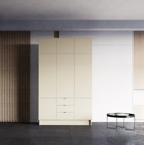 Trzydrzwiowa szafa na wymiar, z nadstawką, szafkami i szufladami - SZ-MODEL (3.3)