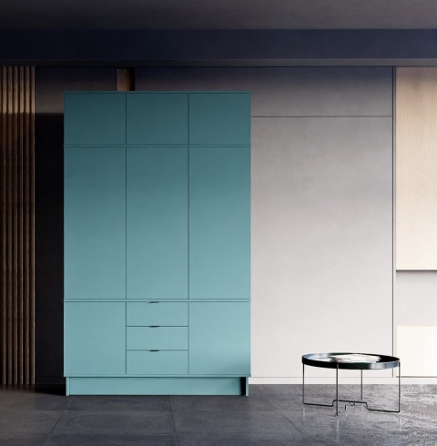 Trzydrzwiowa szafa na wymiar, z nadstawką, szafkami i szufladami - SZ-MODEL (3.3)